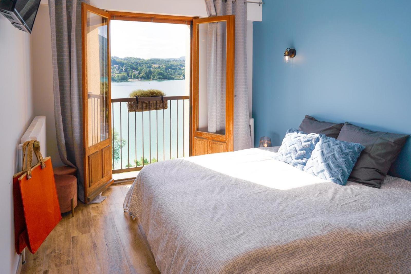 Aquabella Hotel Егюбелет-льо-Лак Екстериор снимка