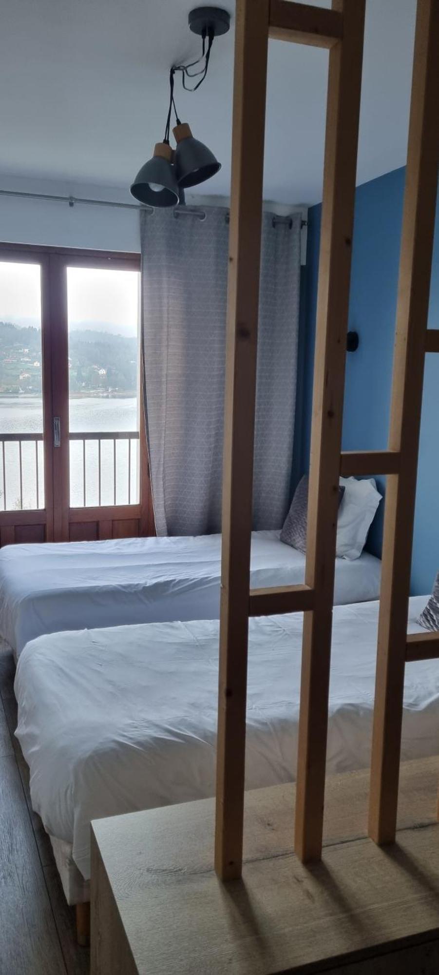 Aquabella Hotel Егюбелет-льо-Лак Екстериор снимка